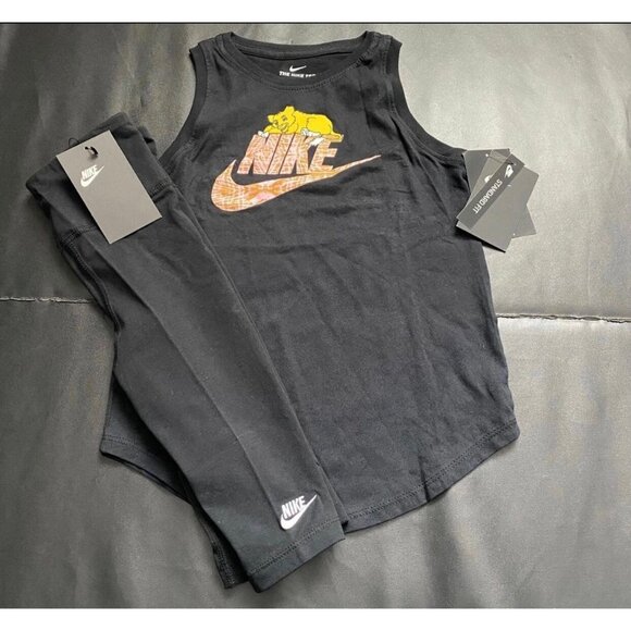 NWT Nike Athletic Set Girls Youth Size Small - Picture 1 of 4